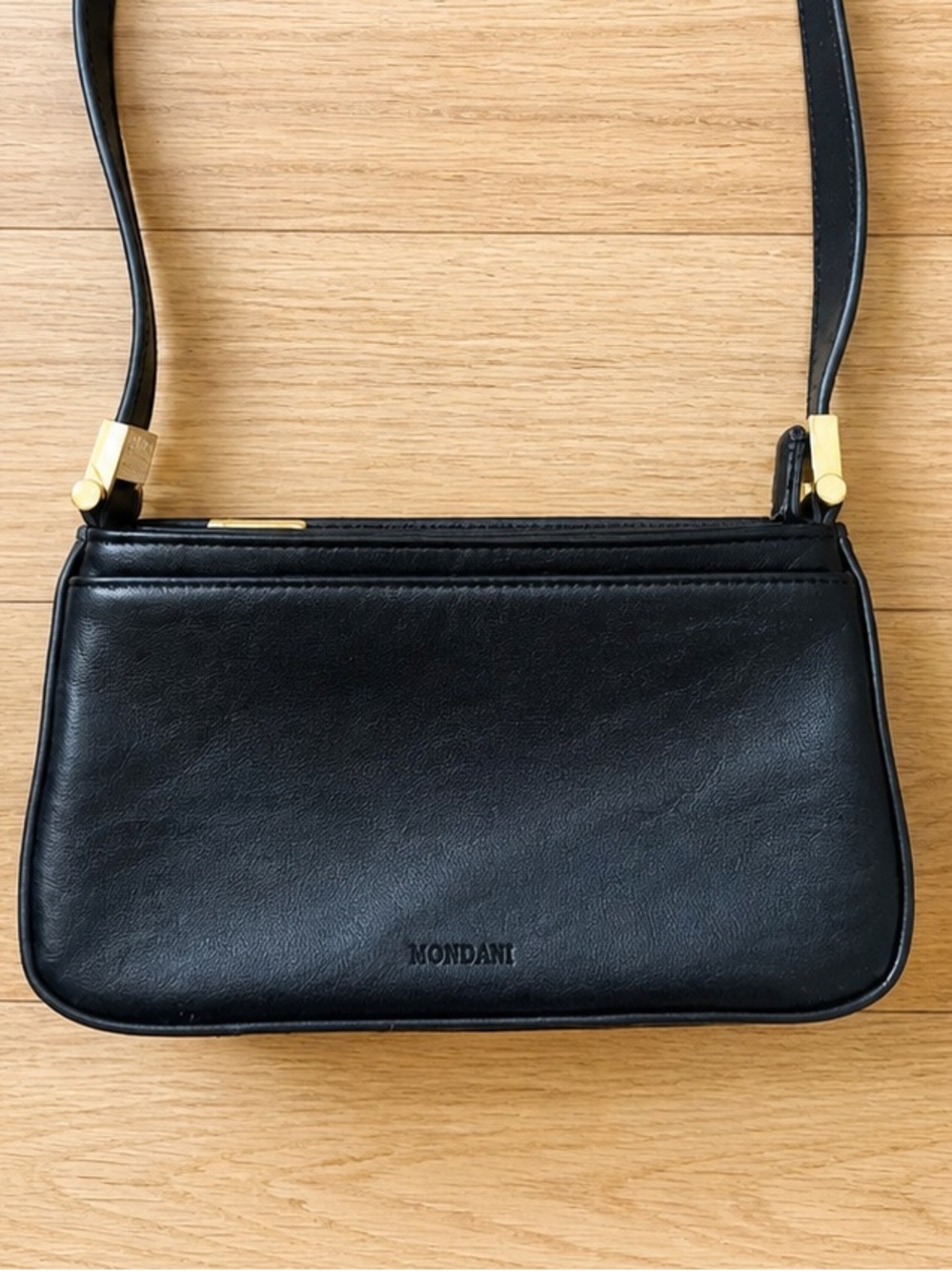Mondani Vintage Black Synthetic Leather Shoulder Bag Y2K Retro Mini Purse Gold